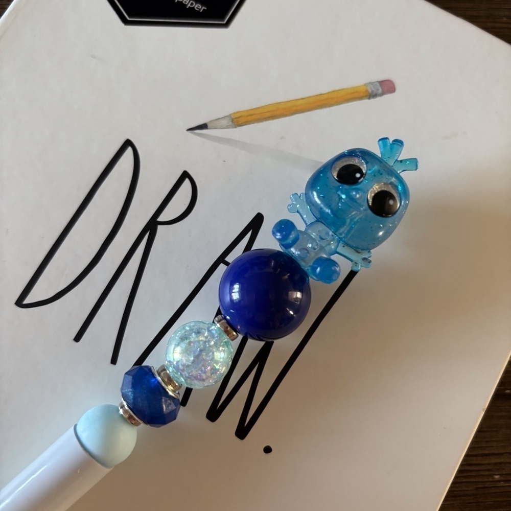 Disney Doorables: Frozen: Olaf handmade beaded pen